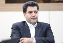 حسين سلاح ورزي اين روزها به نماد مقاومت در بخش خصوصي تبديل شده است.